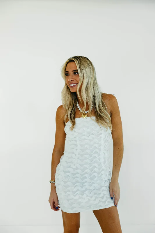 Wave Mini Dress - Off White Vintage mini dresses