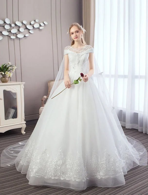 Princess Wedding Dresses Lace Watteau Train Applique Beaded Ivory Bridal Gowns Chic Lace Dress