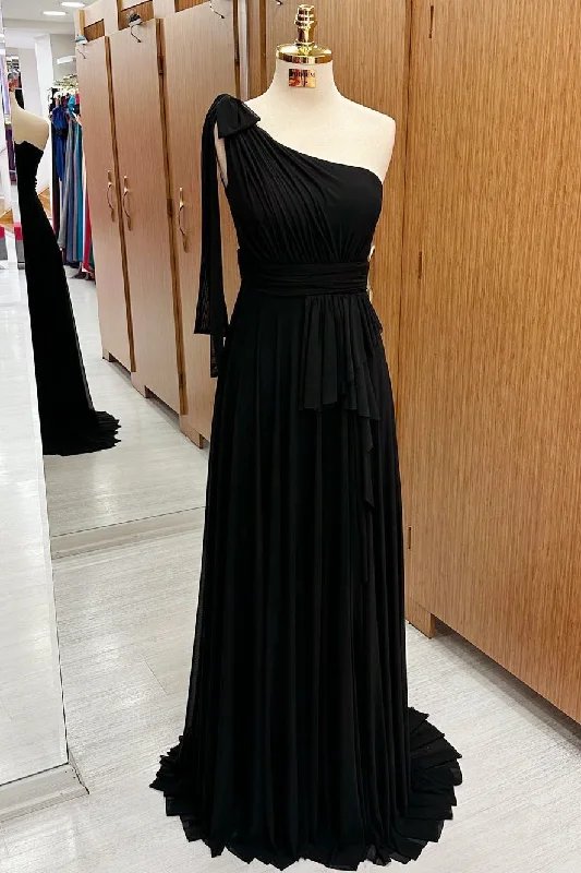 One-Shoulder A-Line Chiffon Maxi Dress in Black Fitted Maxi Skirt